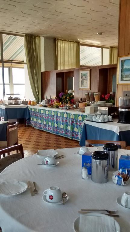Hotel Glavjc トルノ エクステリア 写真